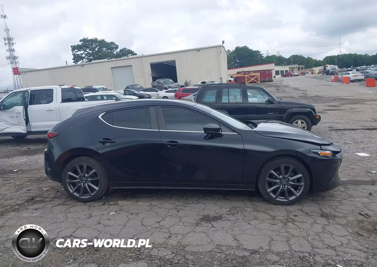 2020 Mazda Mazda3 Preferred Package VIN:JM1BPBMM5L1172939 - 13