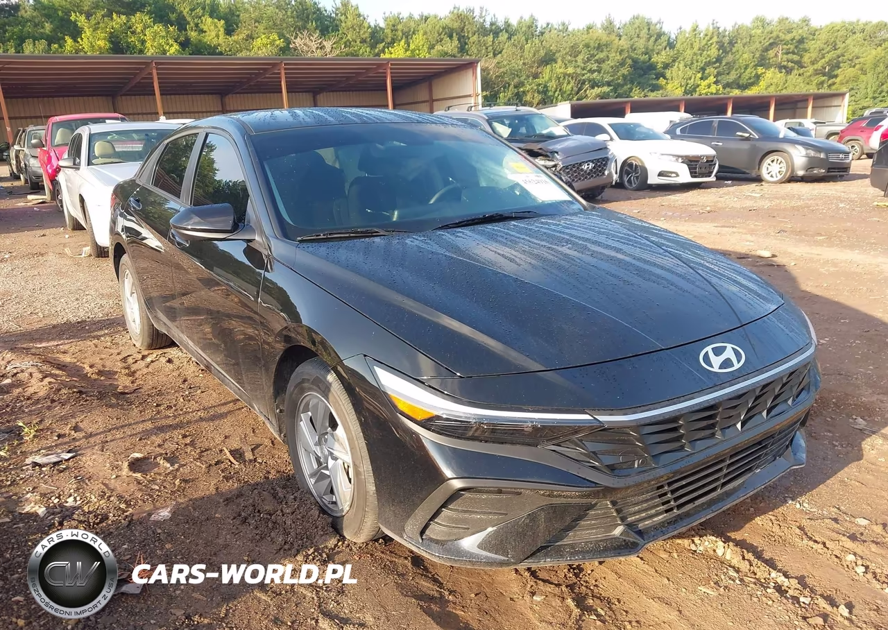 2026 Hyundai Elantra Se