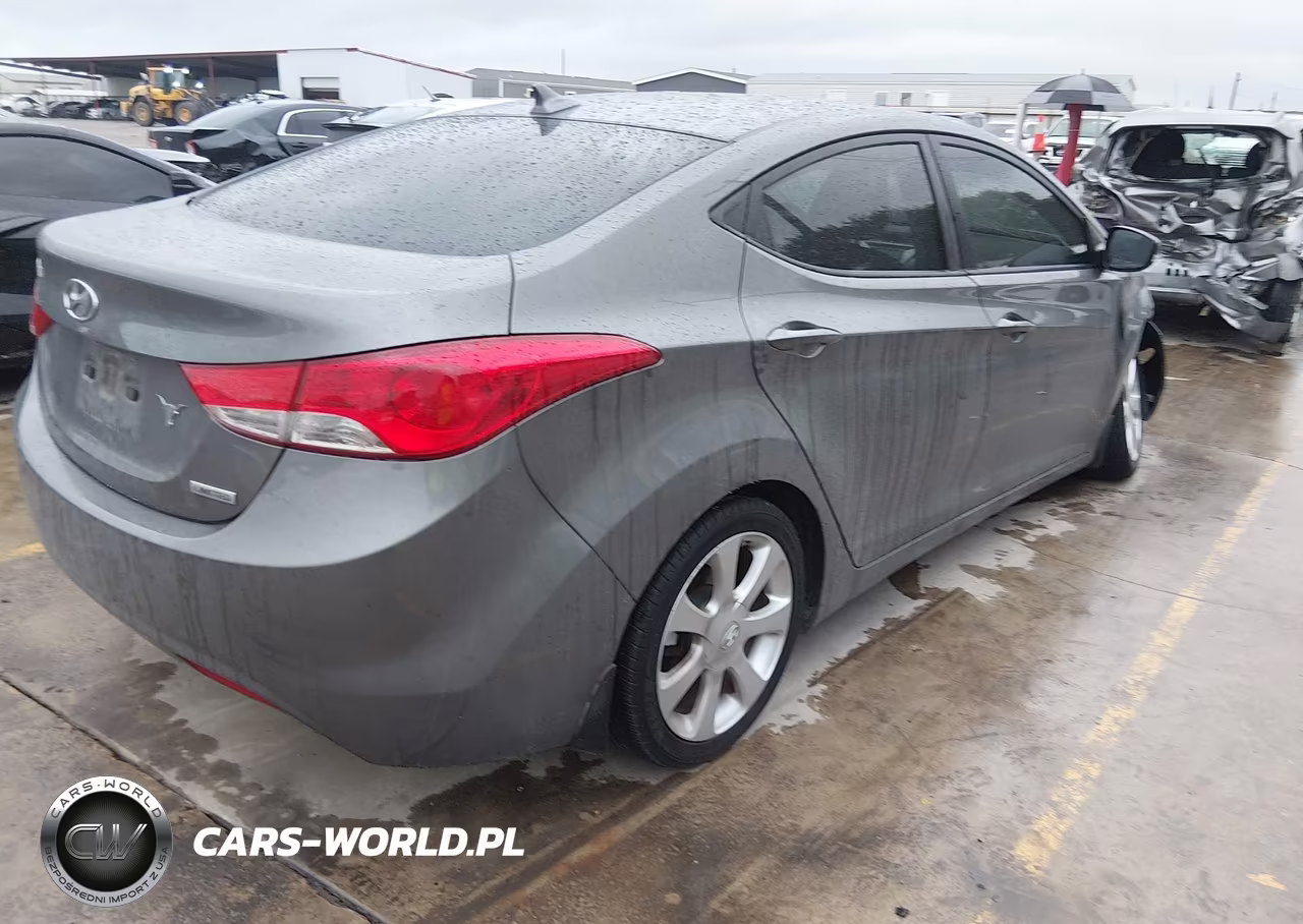2012 Hyundai Elantra Limited VIN:5NPDH4AE5CH131279 - 4