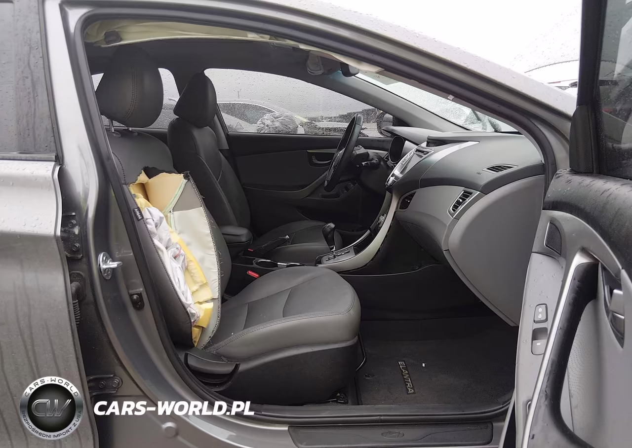 2012 Hyundai Elantra Limited VIN:5NPDH4AE5CH131279 - 5