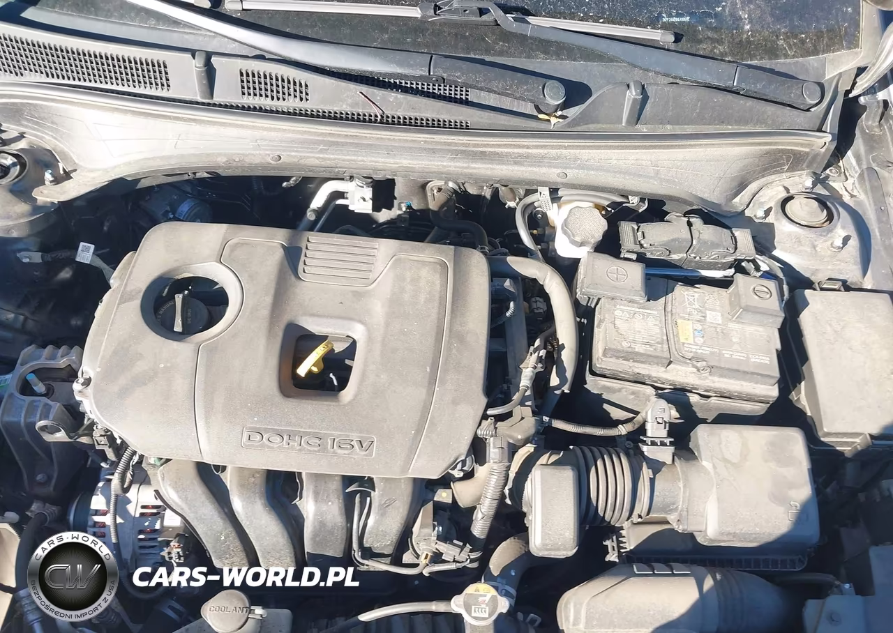 2022 Kia Forte Lxs VIN:3KPF24AD9NE490692 - 10