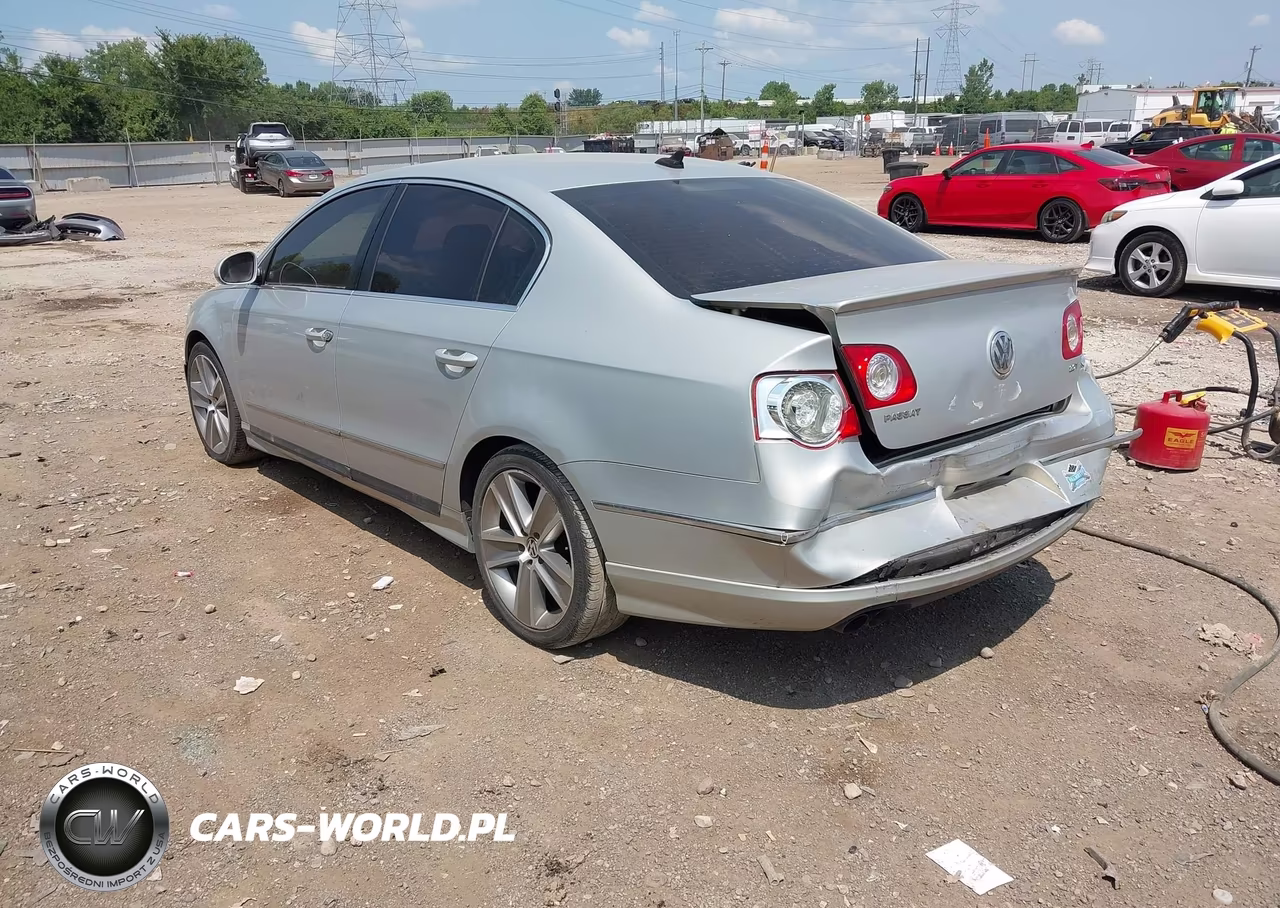 2010 Volkswagen Passat Komfort VIN:WVWJK7AN6AE068292 - 3