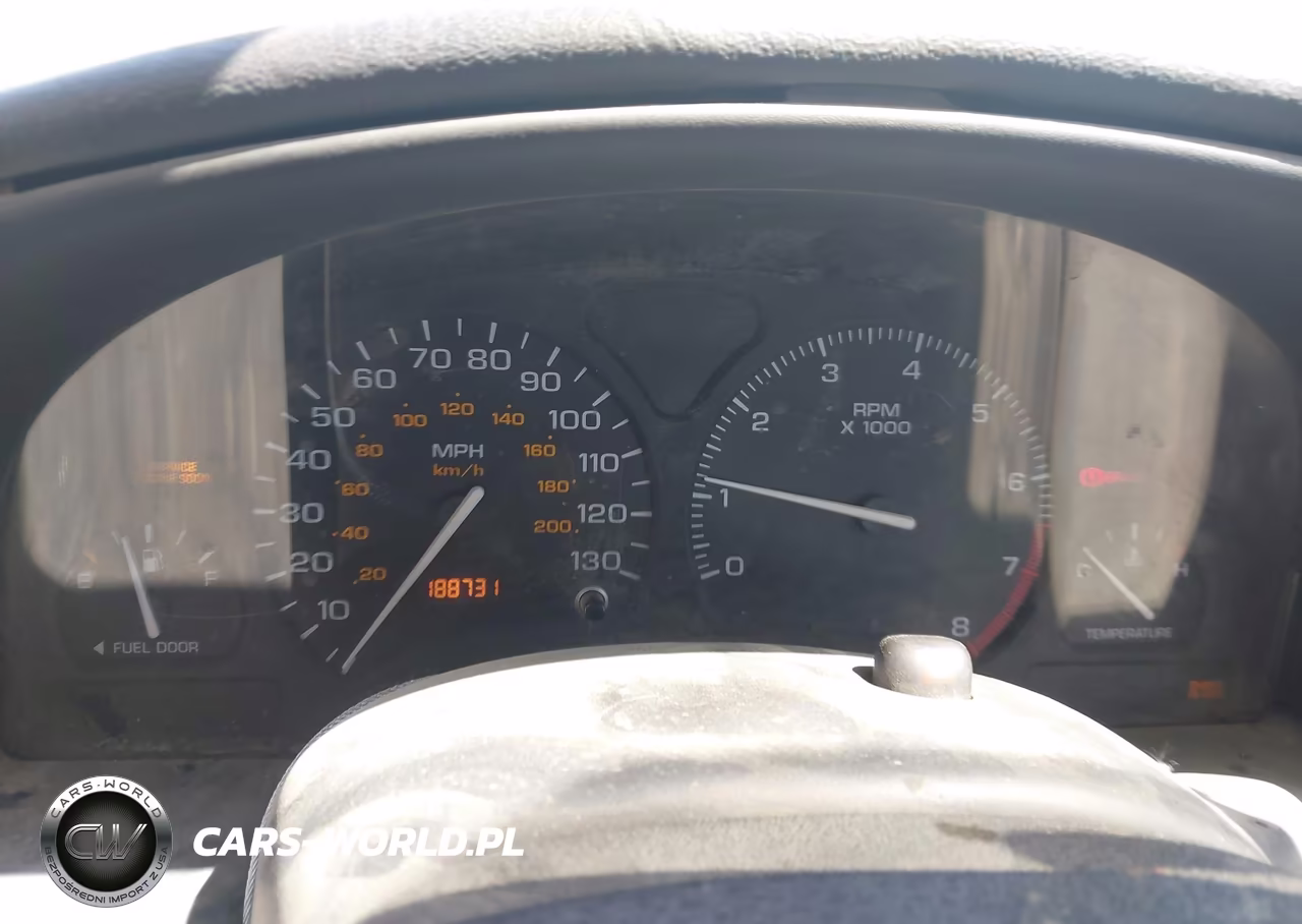 2002 Saturn S-Series Sl2 VIN:1G8ZK52742Z126136 - 7