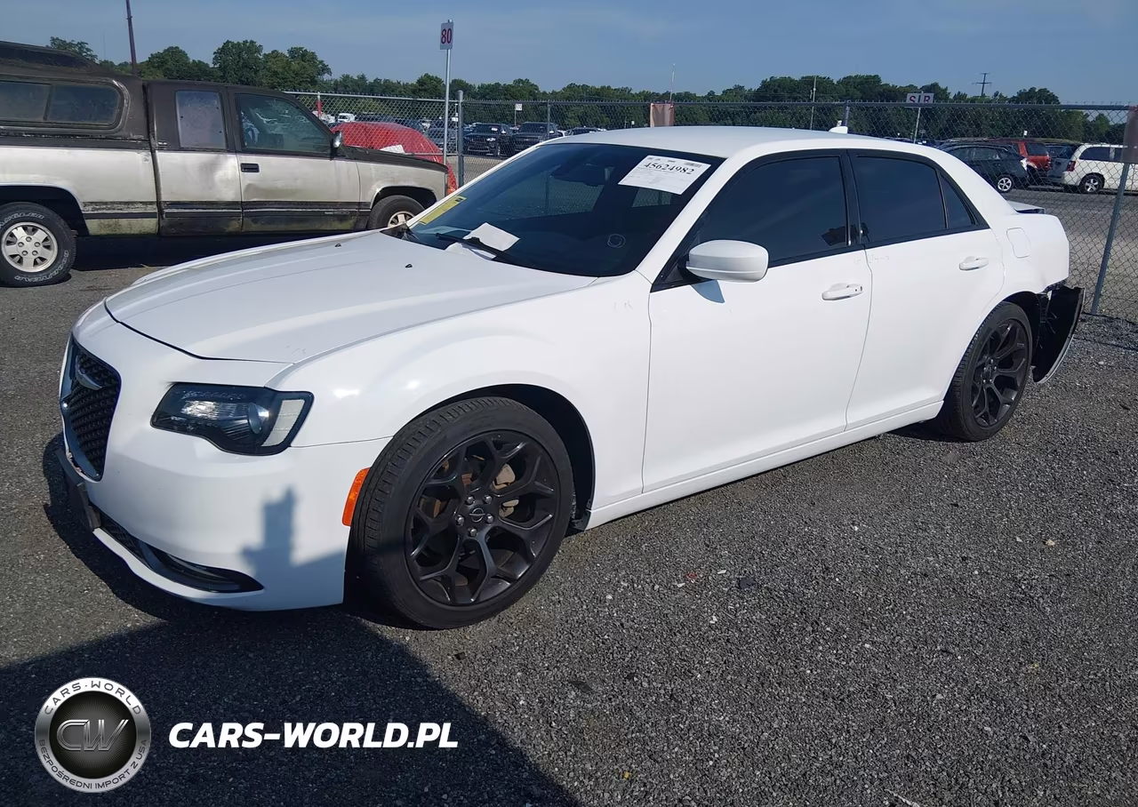 2019 Chrysler 300 300S VIN:2C3CCABGXKH700891 - 2