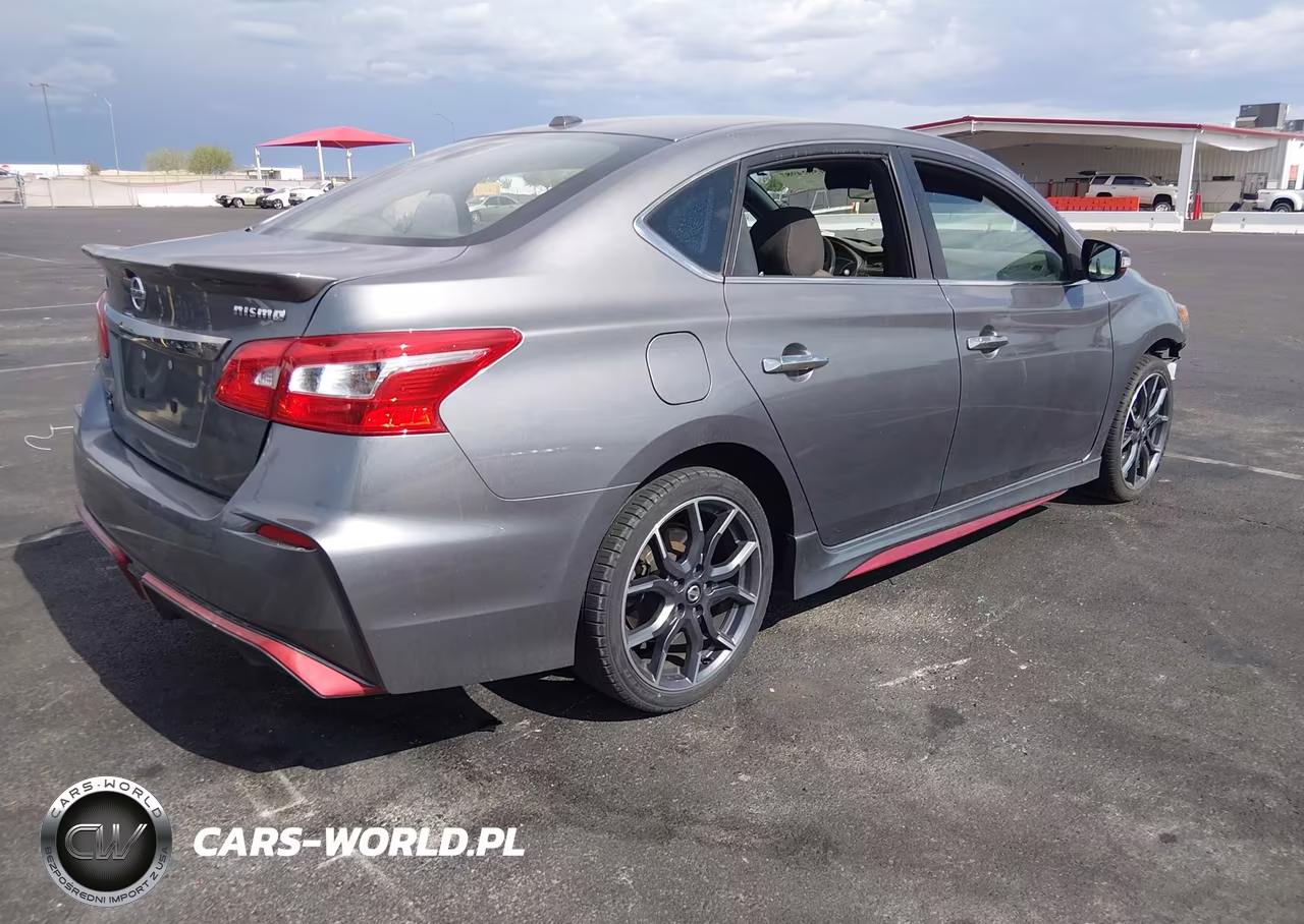 2017 Nissan Sentra Nismo VIN:3N1CB7AP8HY265815 - 4