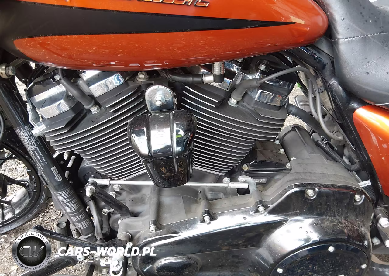 2019 Harley-Davidson Fltrxs VIN:1HD1KTP13KB635251 - 9
