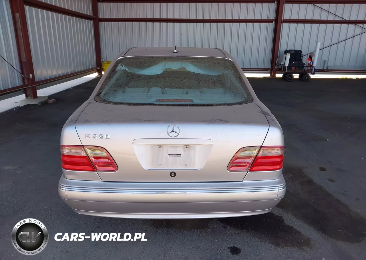 2002 Mercedes-Benz E 320 VIN:WDBJF65J82B460181 - 17