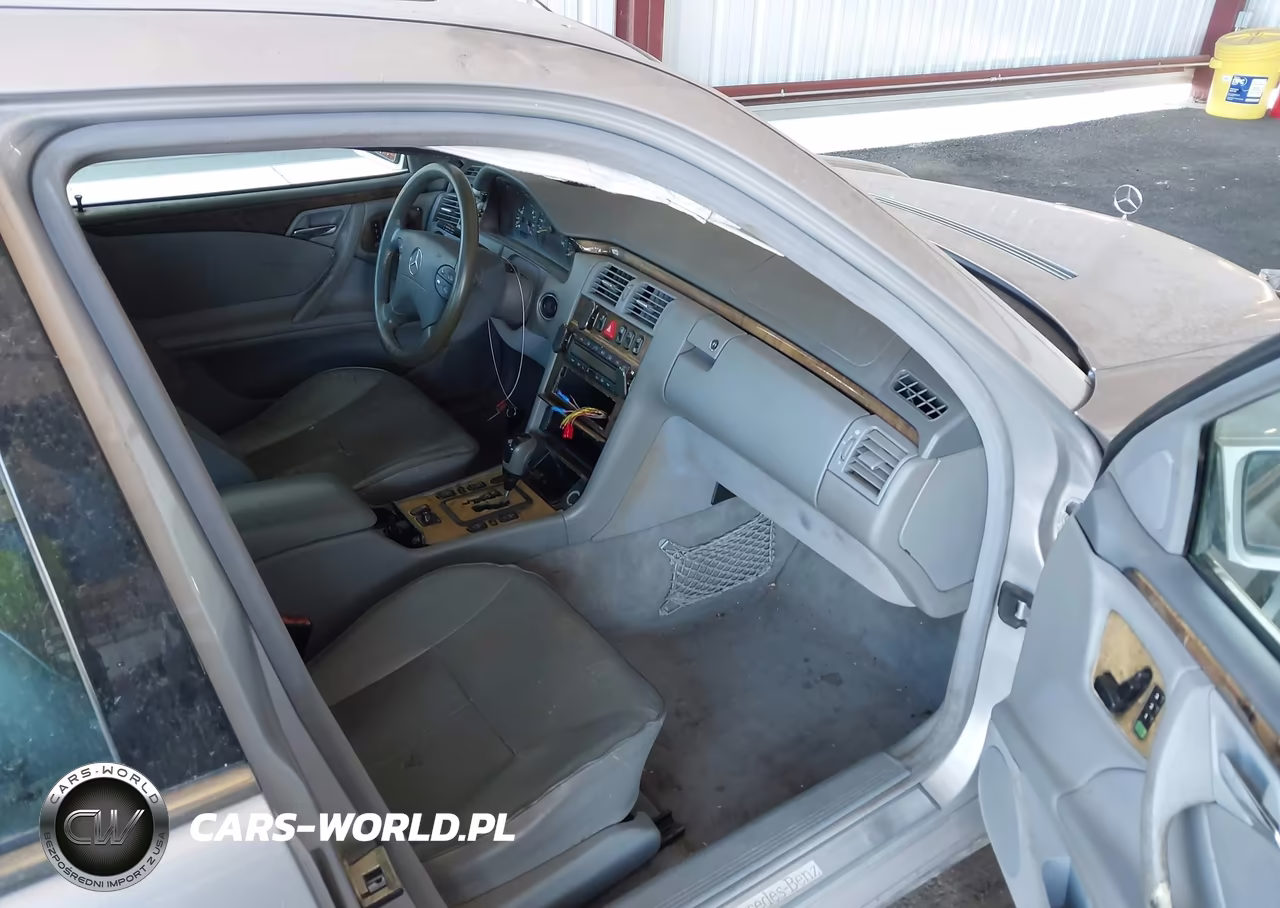 2002 Mercedes-Benz E 320 VIN:WDBJF65J82B460181 - 5