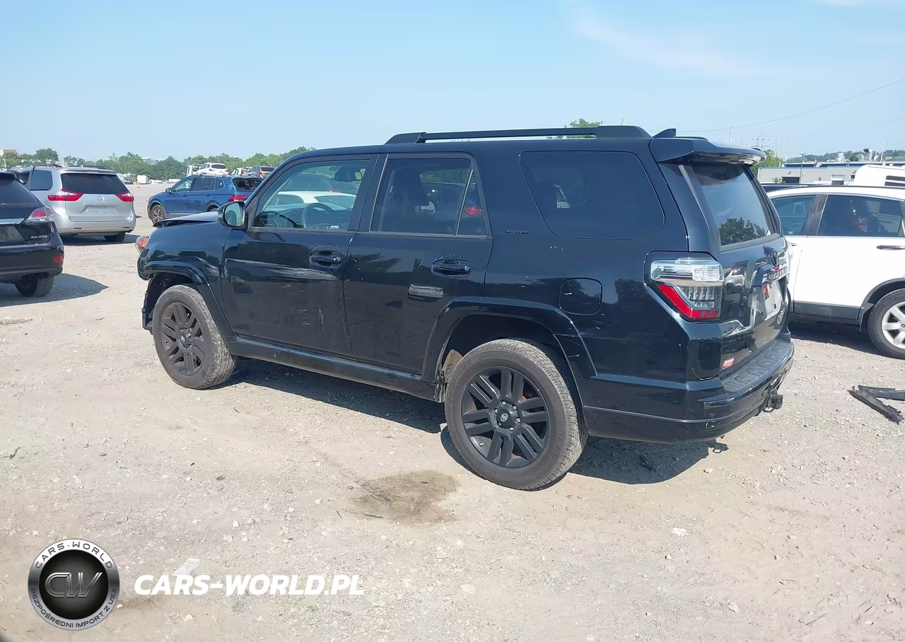 2020 Toyota 4Runner Nightshade Special Edition VIN:JTEBU5JR7L5823874 - 3
