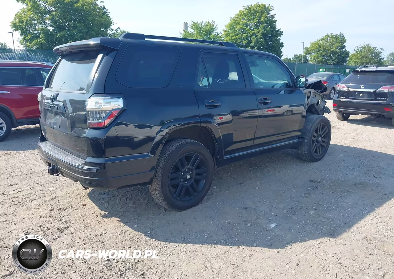 2020 Toyota 4Runner Nightshade Special Edition VIN:JTEBU5JR7L5823874 - 4