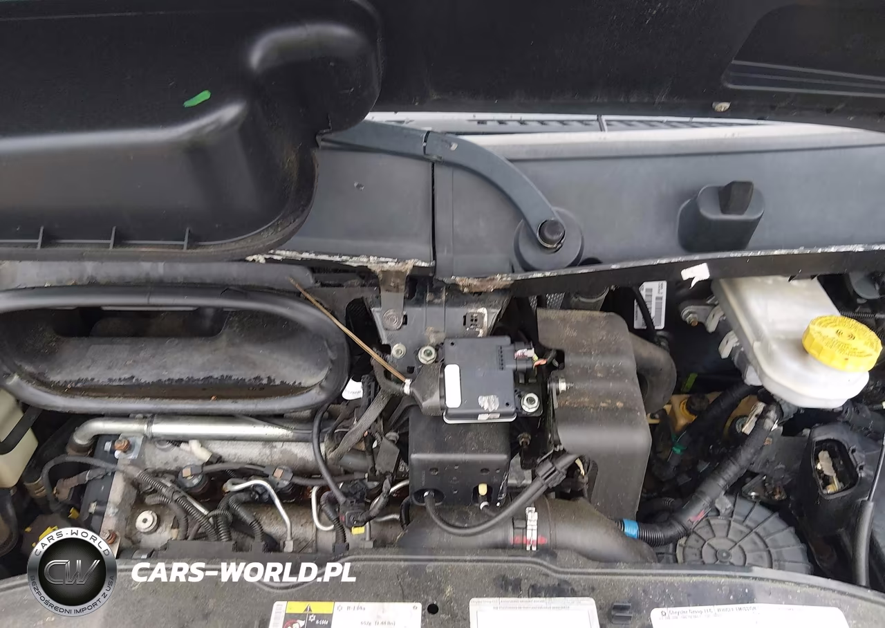 2015 Ram Promaster 1500 VIN:3C6TRVBD8FE501354 - 10
