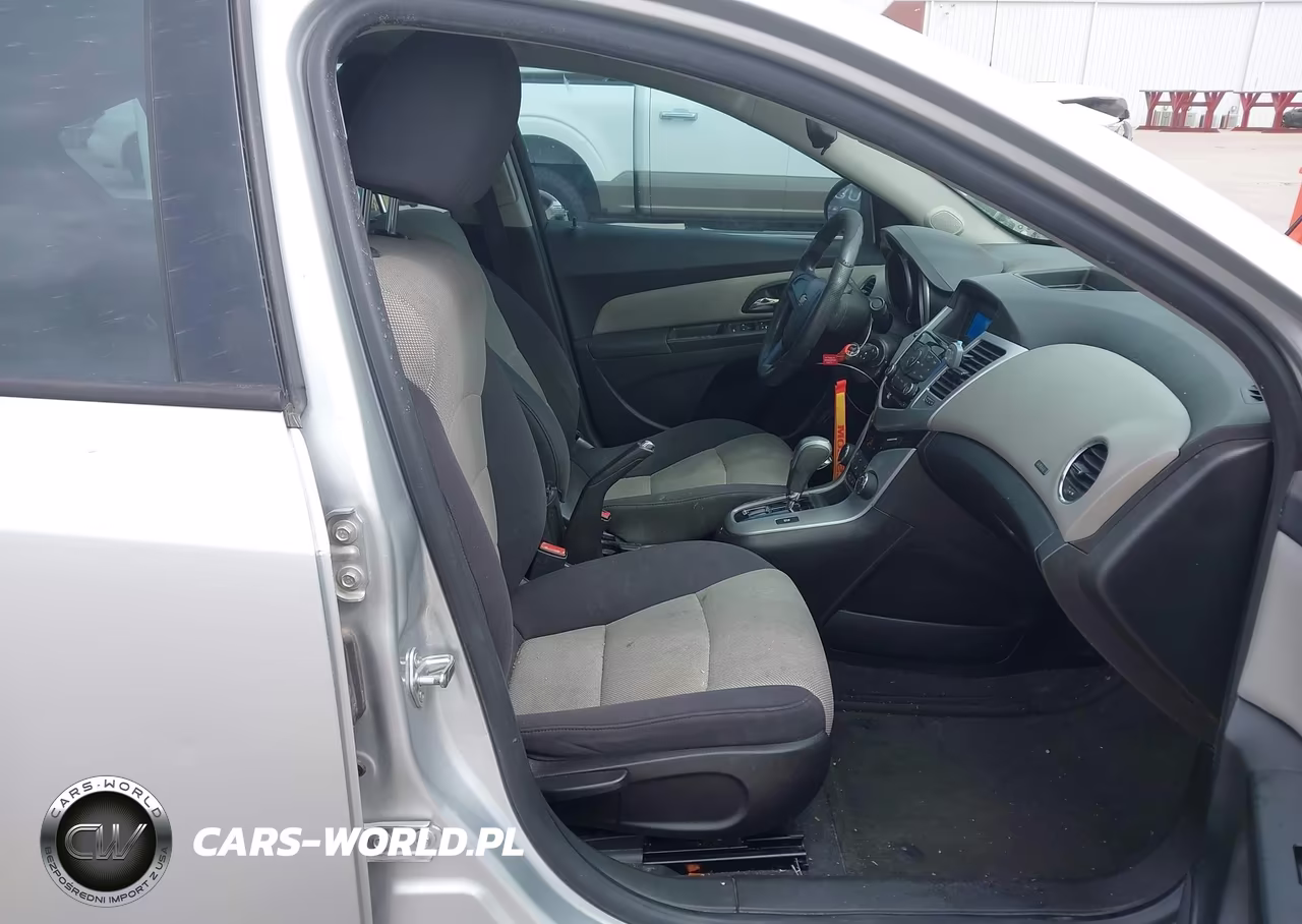 2013 Chevrolet Cruze Ls Auto VIN:1G1PA5SH4D7171657 - 5