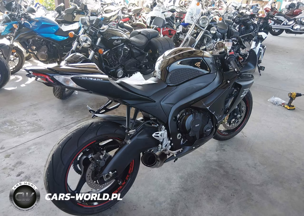 2012 Suzuki Gsx-R1000 VIN:JS1GT78AXC2100170 - 4