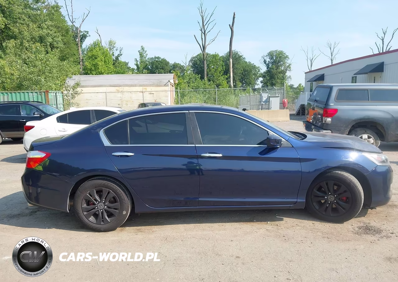 2015 Honda Accord Lx VIN:1HGCR2F35FA026758 - 13