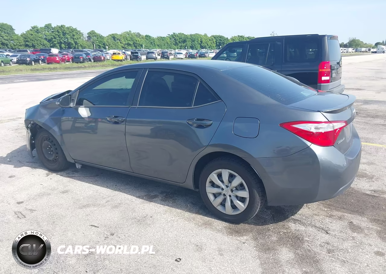 2014 Toyota Corolla S VIN:5YFBURHE5EP134596 - 3