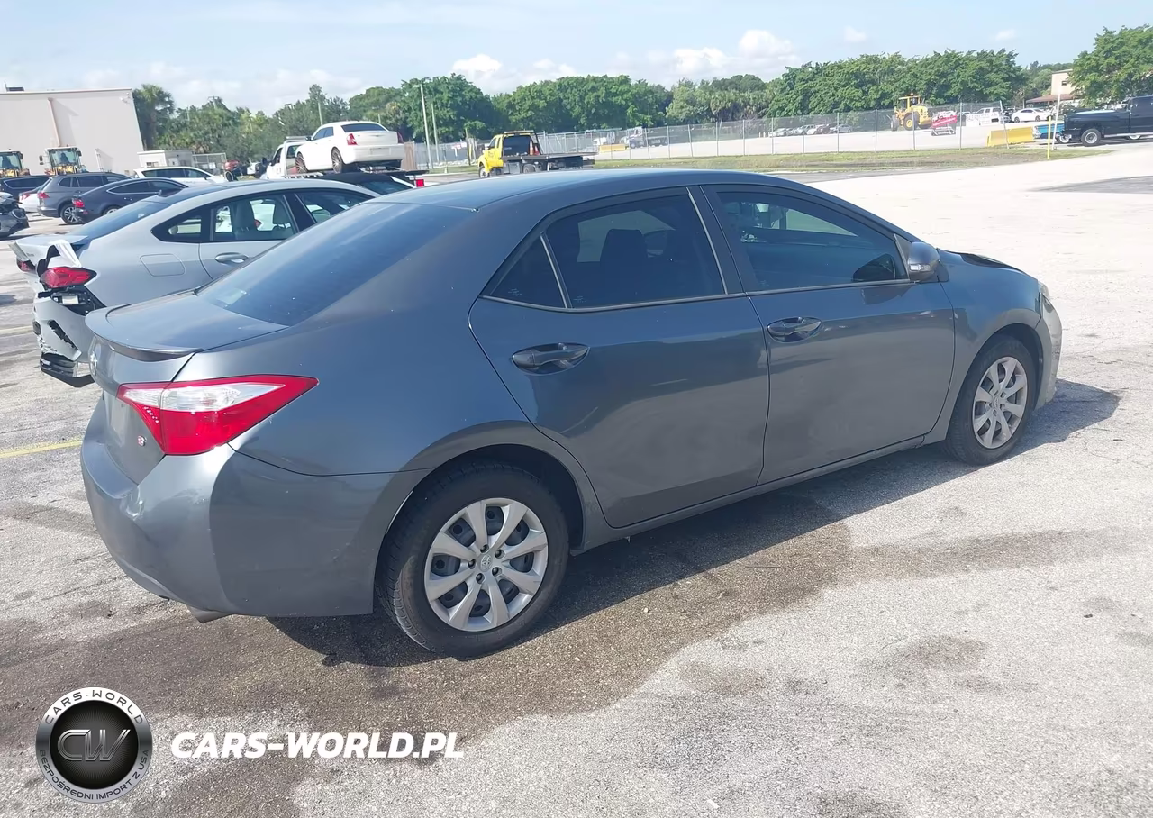 2014 Toyota Corolla S VIN:5YFBURHE5EP134596 - 4