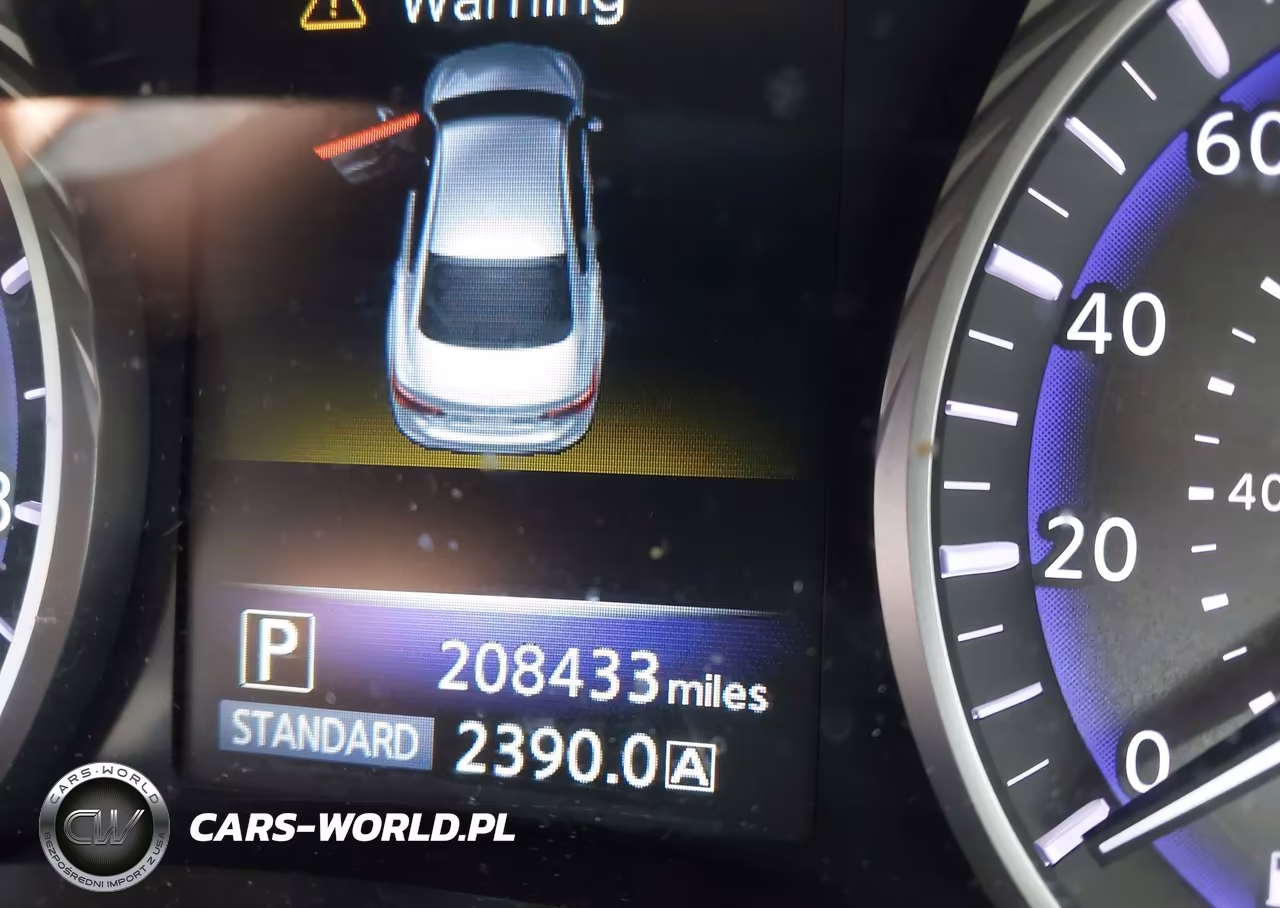 2015 Infiniti Q50 Premium VIN:JN1BV7AP4FM341033 - 15