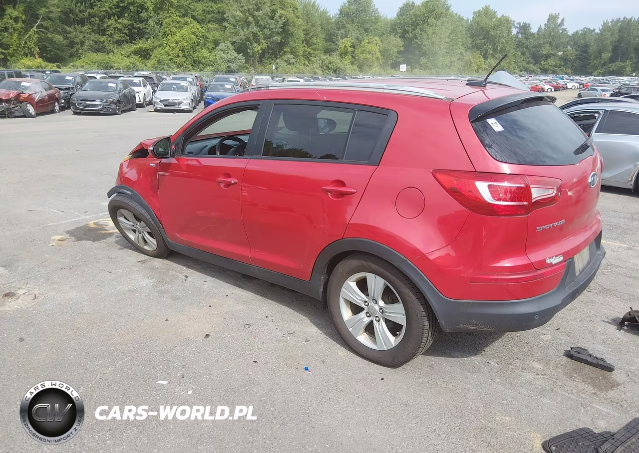 2011 Kia Sportage Lx VIN:KNDPBCA28B7076019 - 3