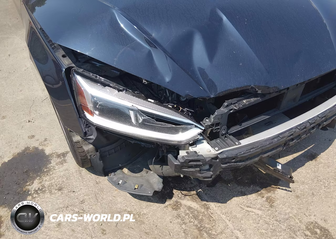 2018 Audi A5 2.0T Premium VIN:WAUPNAF58JA057824 - 6