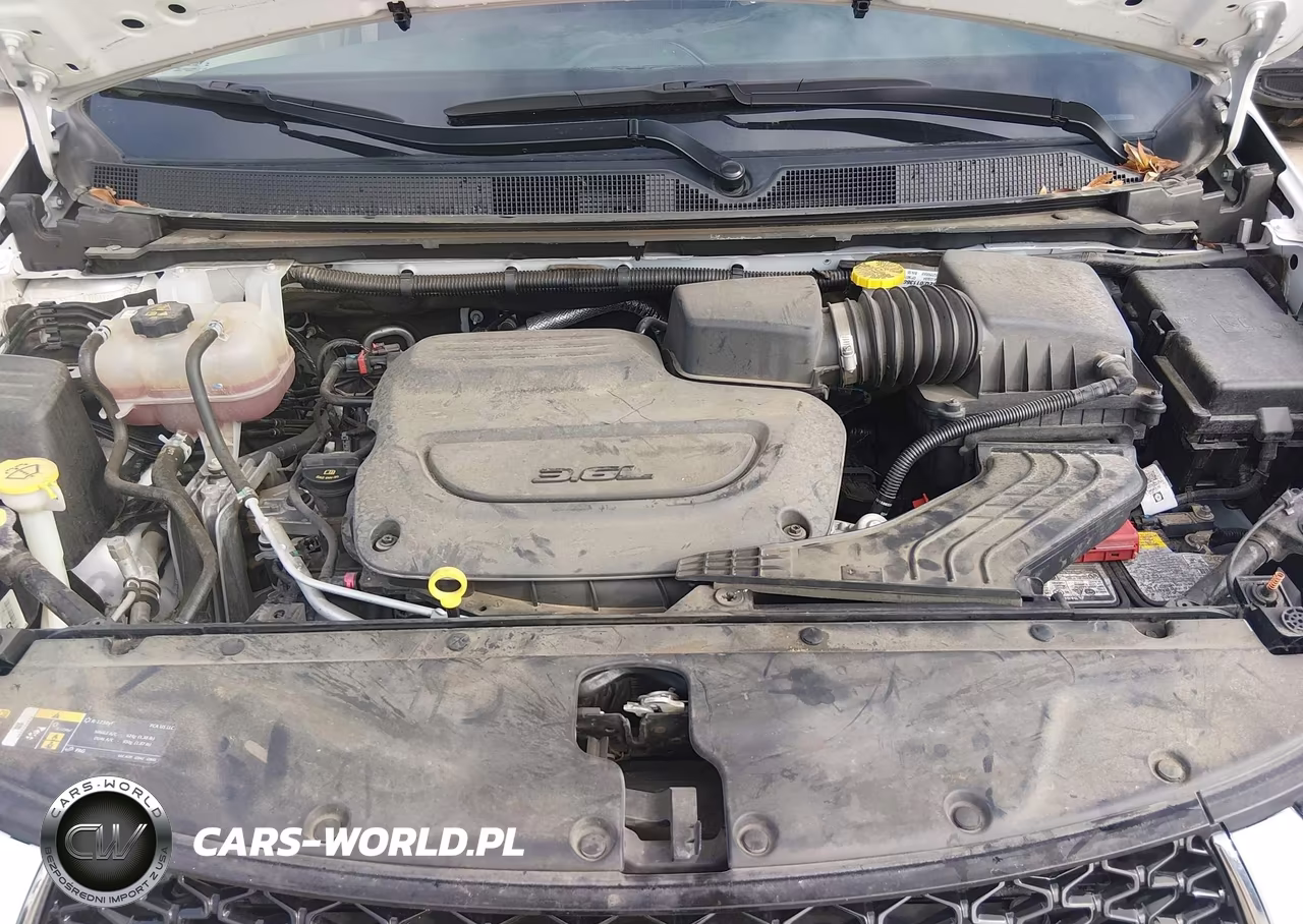 2024 Chrysler Pacifica Touring L VIN:2C4RC1BG3RR120084 - 10