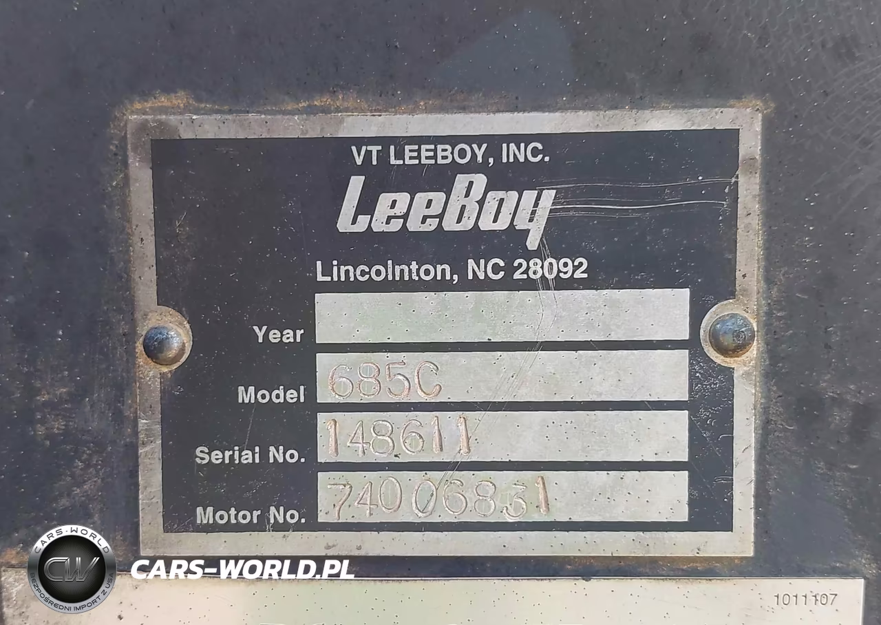 2016 Leeboy 685C VIN:148611 - 9