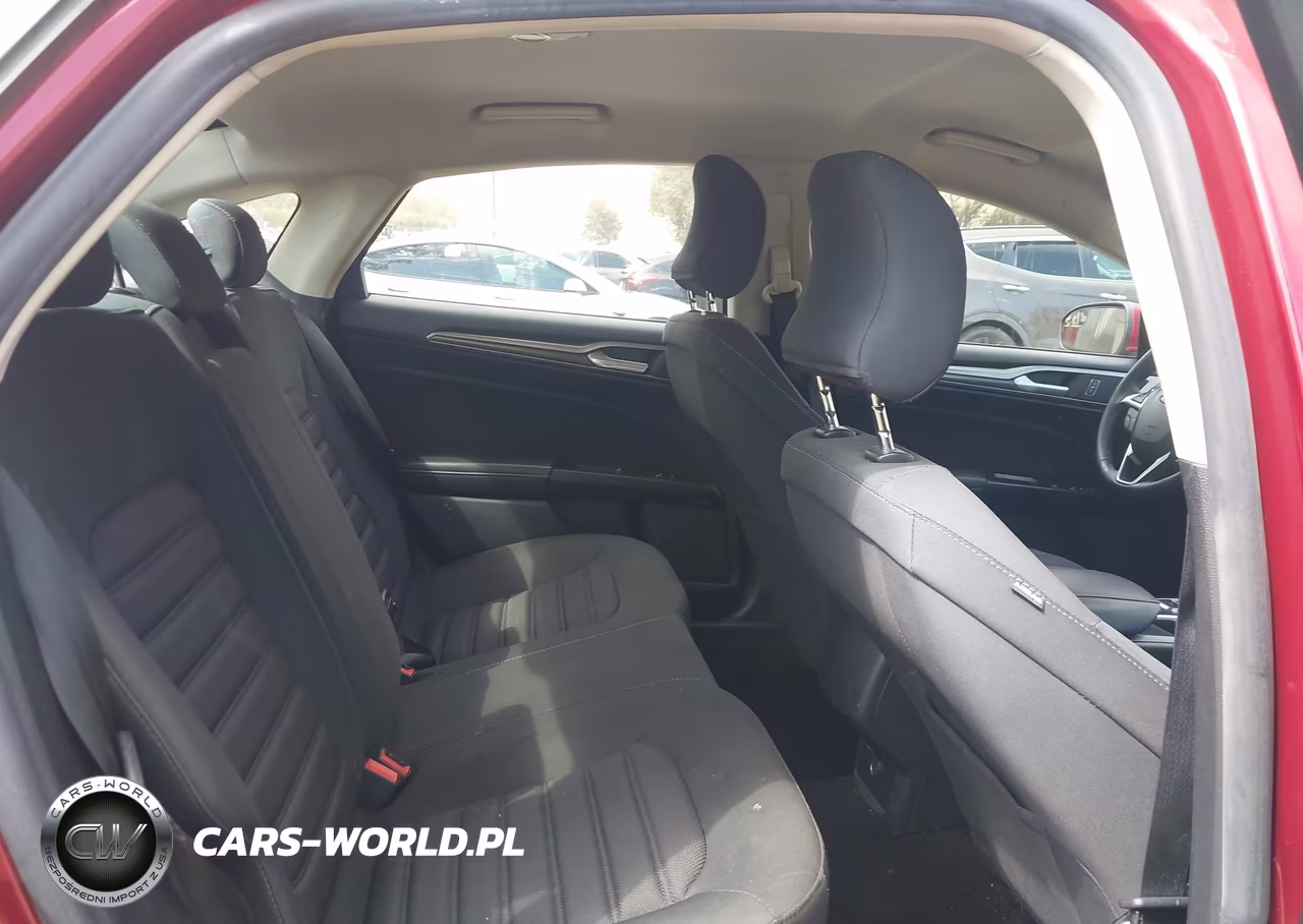 2017 Ford Fusion S VIN:3FA6P0G73HR416571 - 8