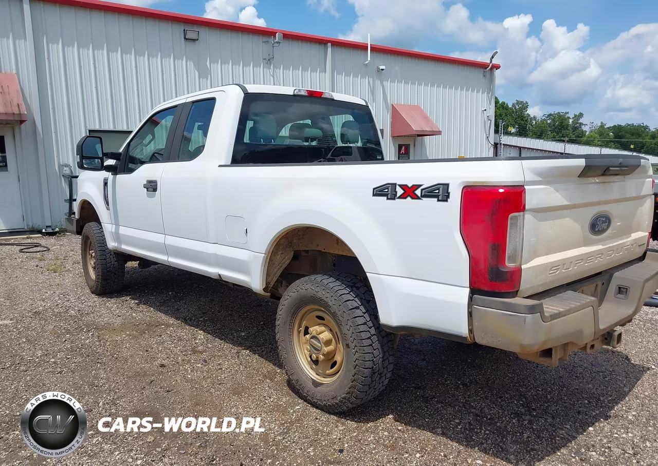 2019 Ford F-250 Xl VIN:1FT7X2B65KEE75415 - 3