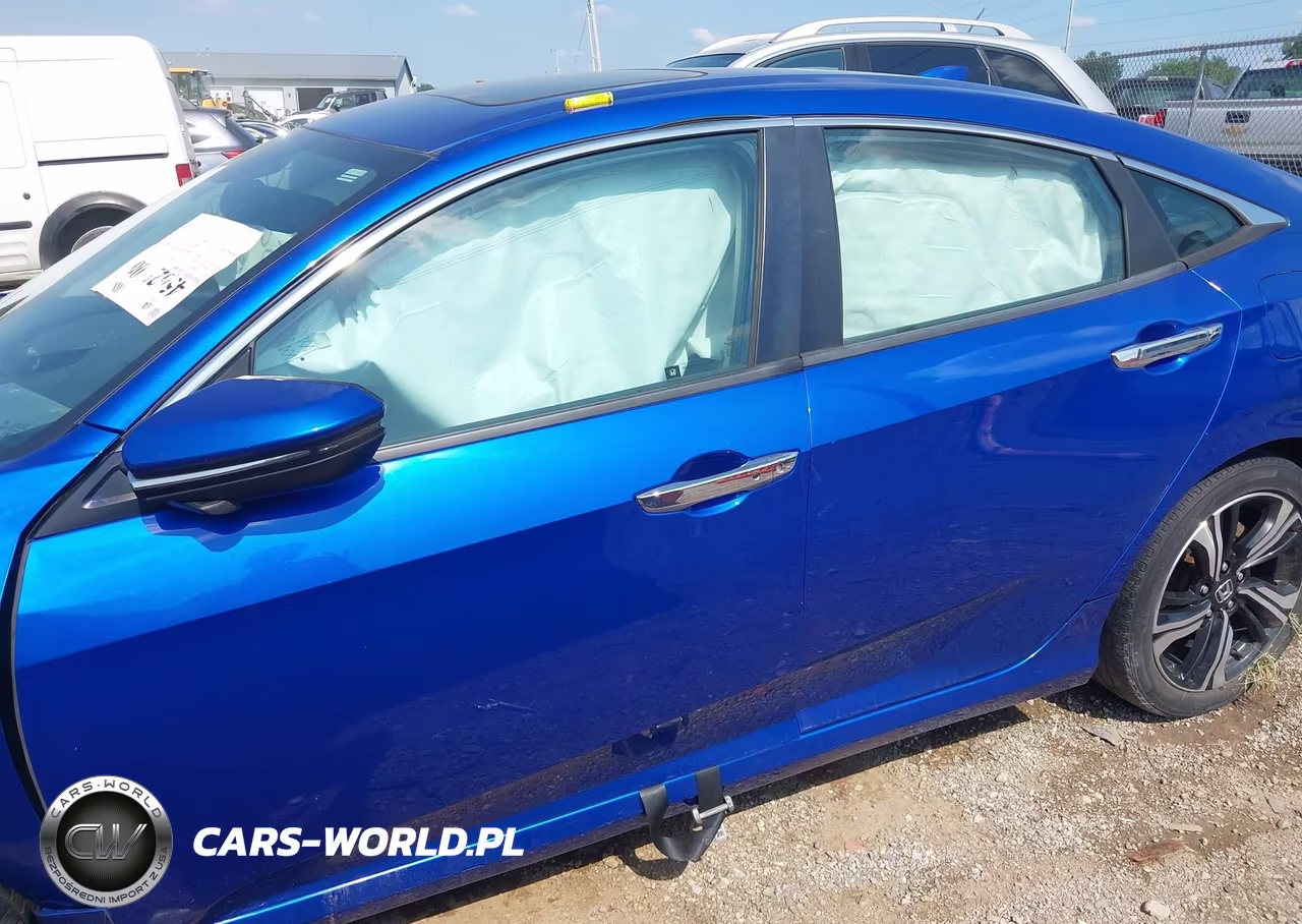 2017 Honda Civic Touring VIN:19XFC1F99HE008338 - 15