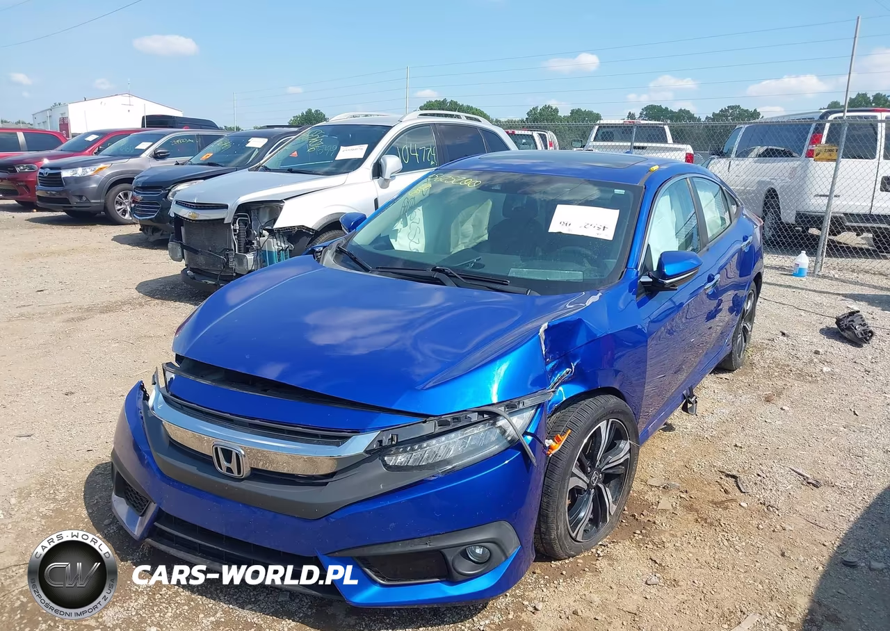 2017 Honda Civic Touring VIN:19XFC1F99HE008338 - 6