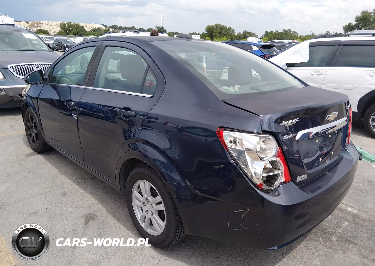 2015 Chevrolet Sonic Lt Auto VIN:1G1JC5SH4F4180735 - 3