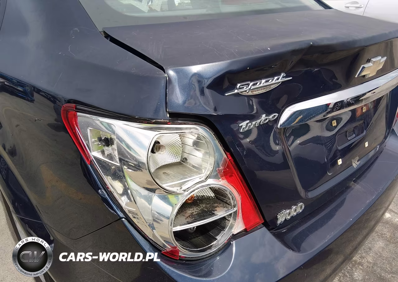2015 Chevrolet Sonic Lt Auto VIN:1G1JC5SH4F4180735 - 6