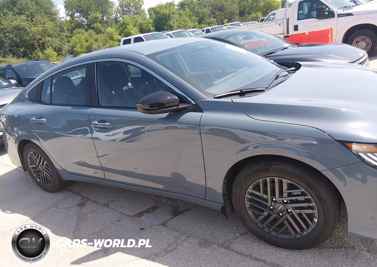 2026 Nissan Sentra Sv VIN:3N1AB9CV4TY262059 - 13