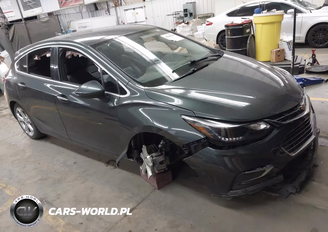 2018 Chevrolet Cruze Premier Auto – zdjęcie 1 z 17