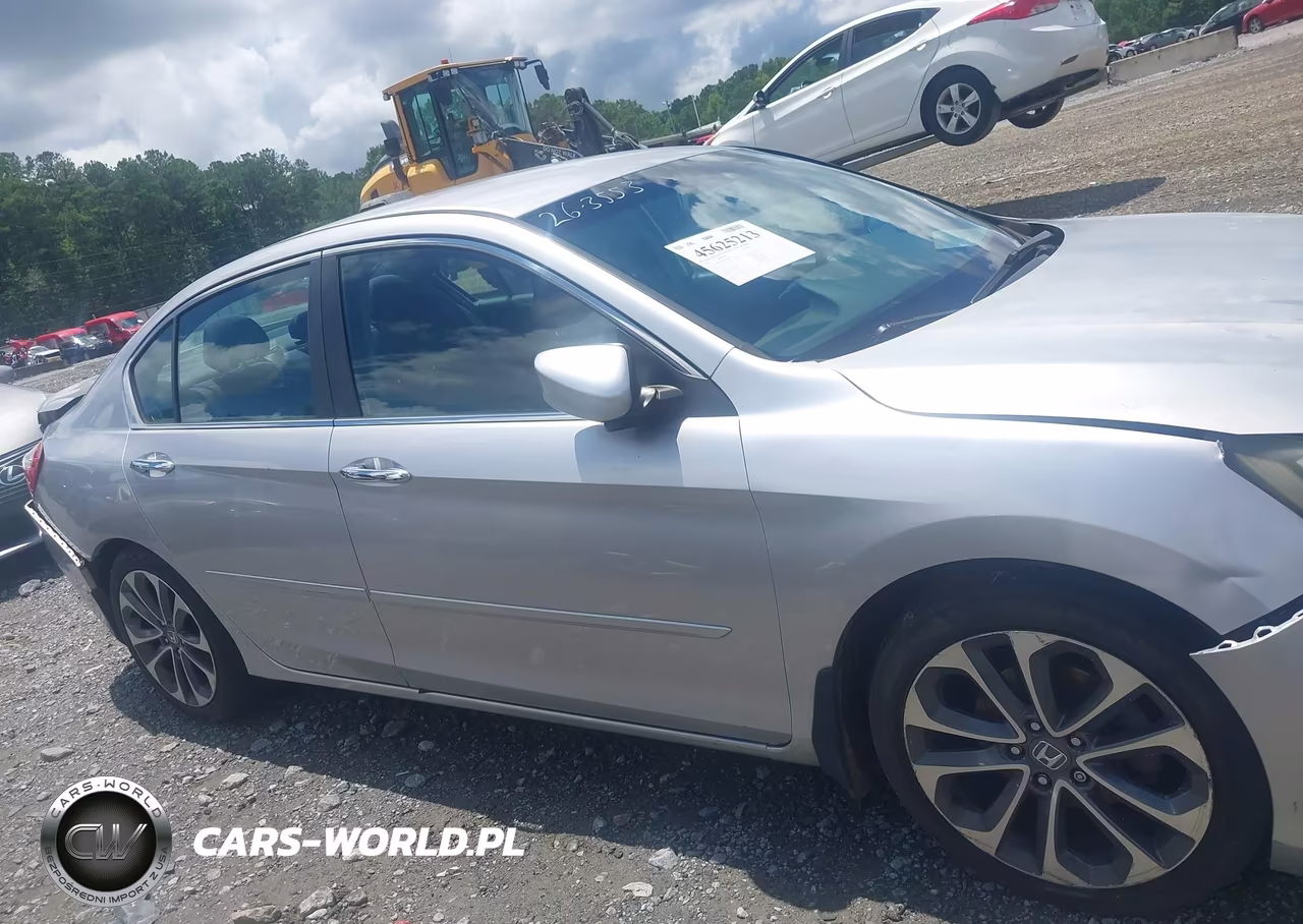 2014 Honda Accord Sport VIN:1HGCR2F58EA268007 - 13