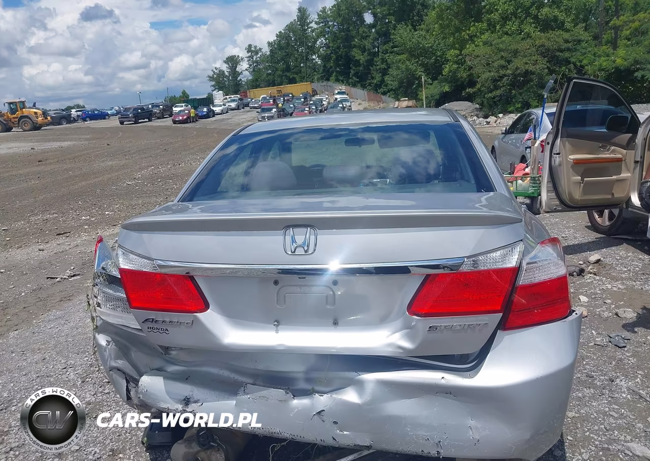 2014 Honda Accord Sport VIN:1HGCR2F58EA268007 - 16