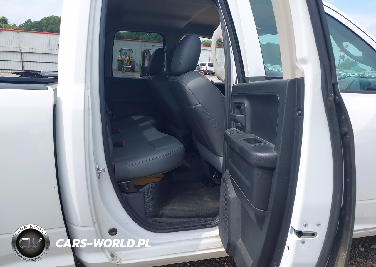 2018 Ram 1500 Tradesman 4X2 6'4 Box VIN:1C6RR6FGXJS279796 - 8