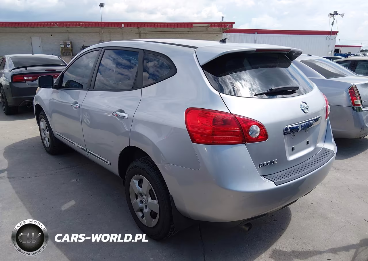 2011 Nissan Rogue S VIN:JN8AS5MT3BW573379 - 3