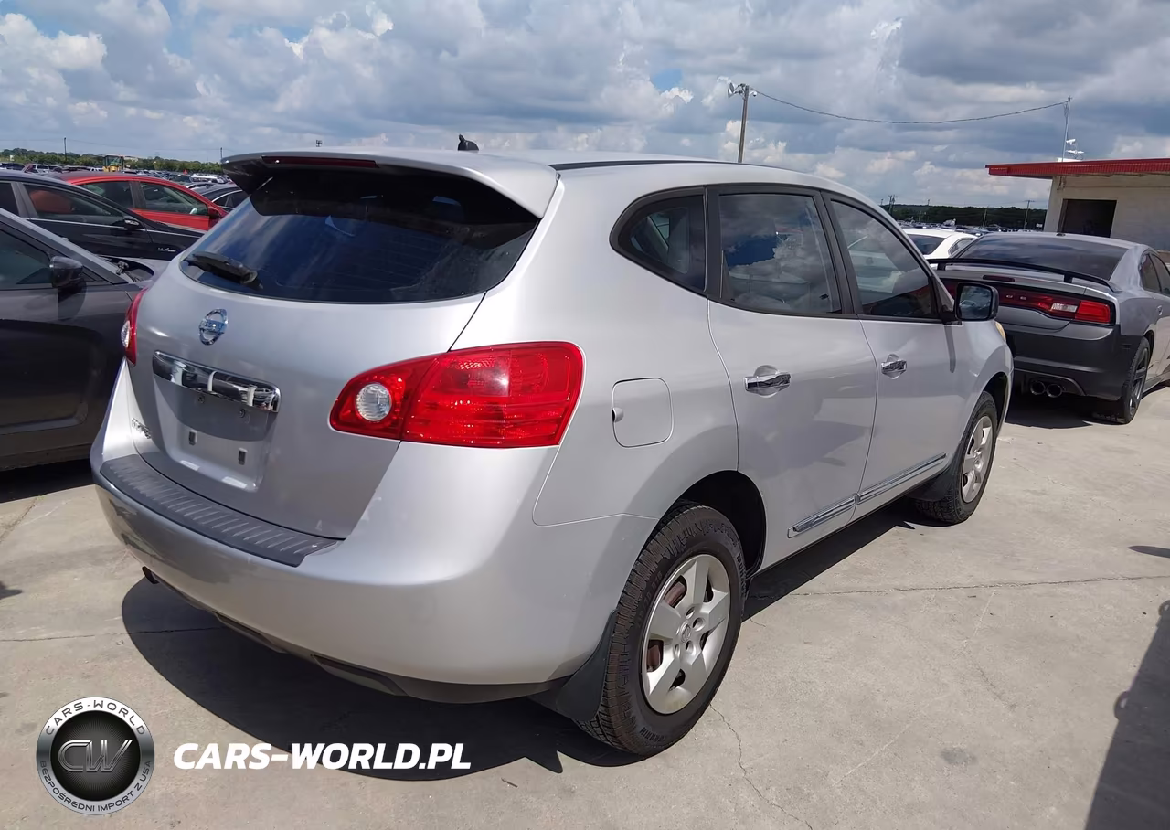 2011 Nissan Rogue S VIN:JN8AS5MT3BW573379 - 4