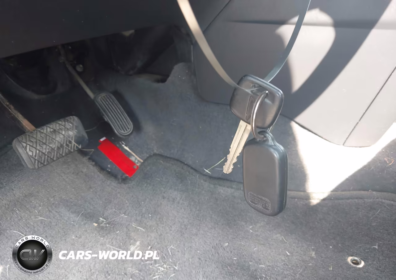 2006 Pontiac Vibe VIN:5Y2SM65866Z424625 - 11
