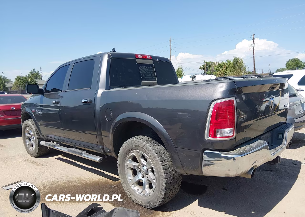 2016 Ram 1500 Laramie VIN:1C6RR7NT3GS411052 - 14