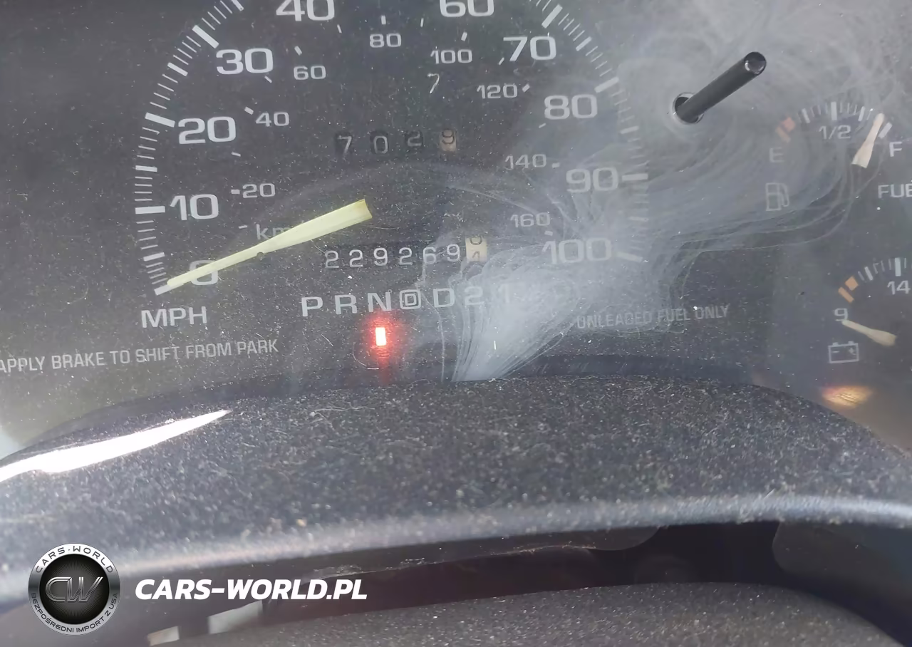 1996 Chevrolet Blazer VIN:1GNDT13WXT2232460 - 15