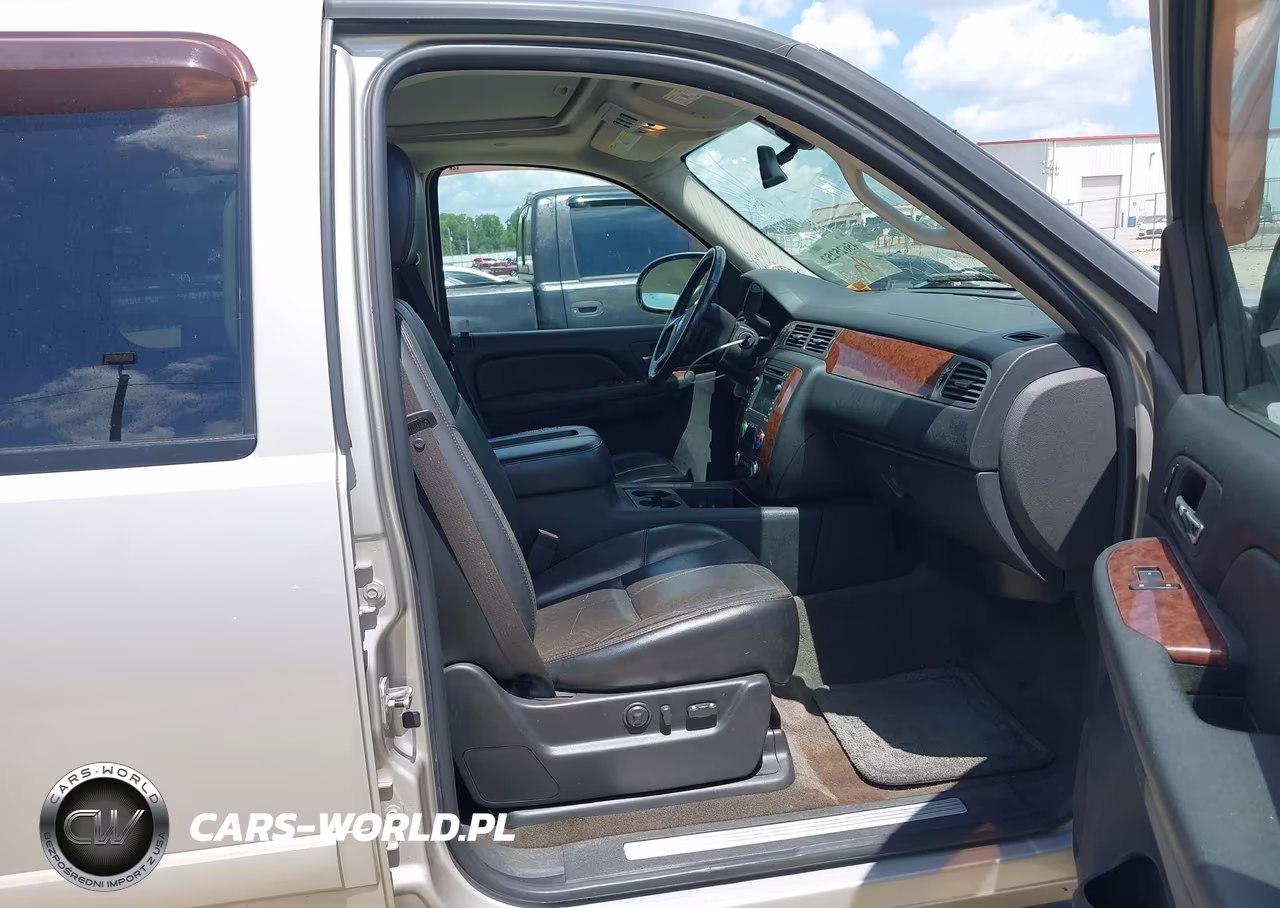 2007 Chevrolet Tahoe Ltz VIN:1GNFK13007R260031 - 5