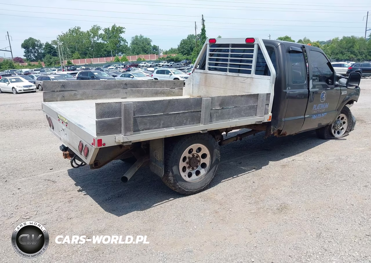 2005 Ford F-350 Lariat-Xl-Xlt VIN:1FTWX31535EA59796 - 4