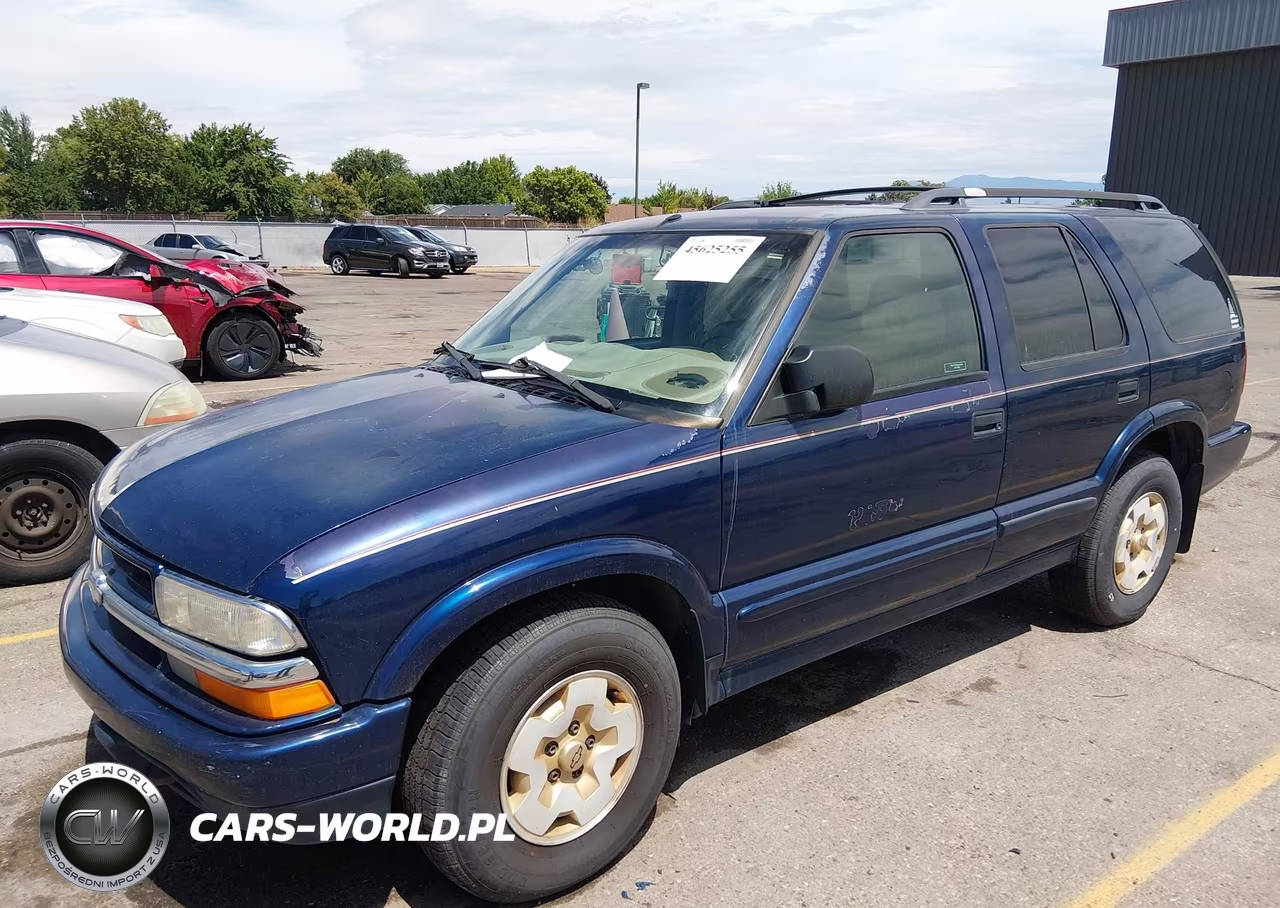 2000 Chevrolet Blazer VIN:1GNDT13W3Y2156426 - 2