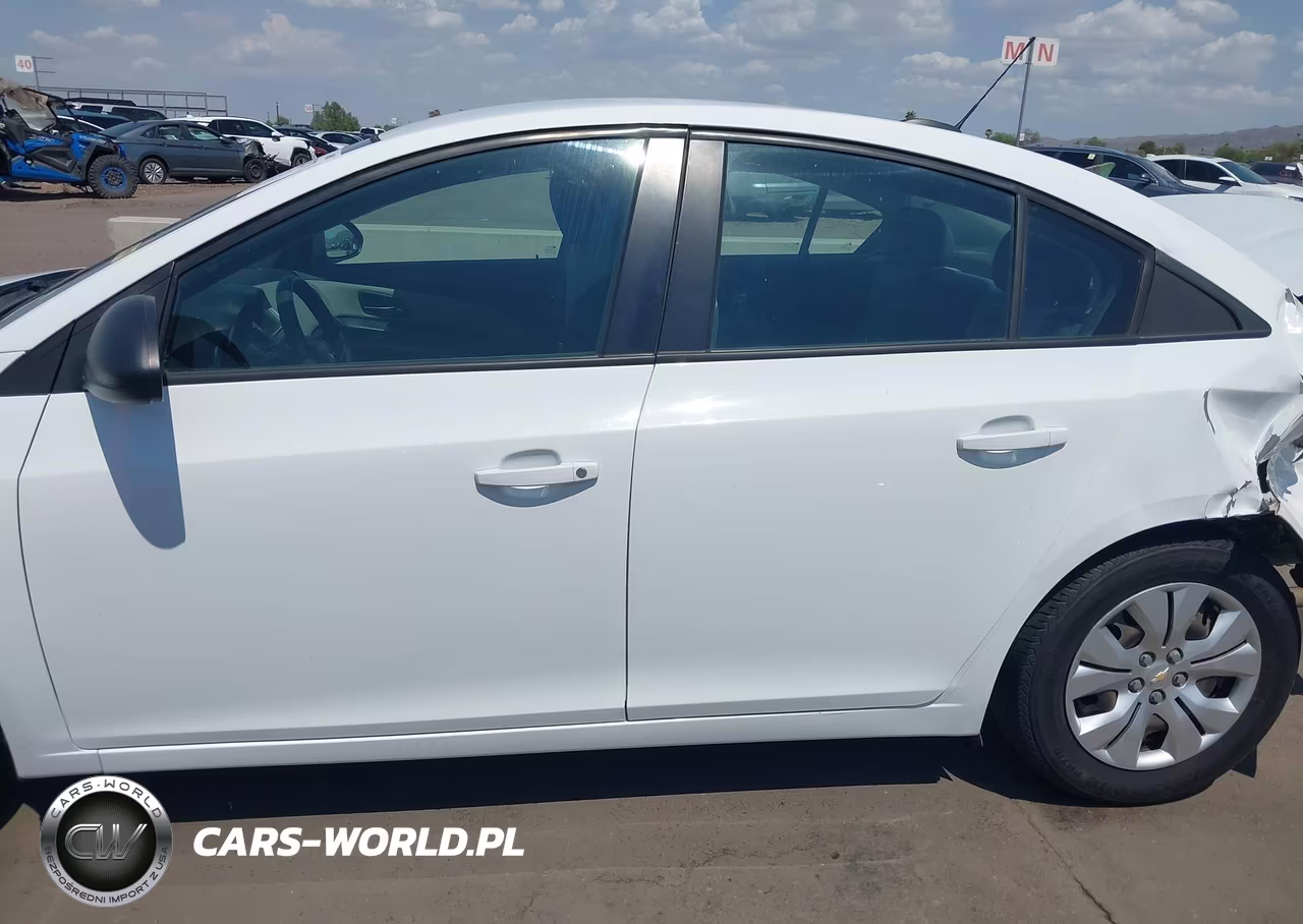 2016 Chevrolet Cruze Limited Ls Manual VIN:1G1PB5SG9G7179164 - 14
