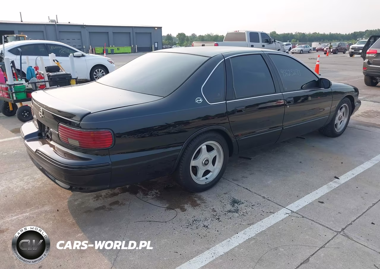 1996 Chevrolet Caprice - Impala Classic Ss VIN:1G1BL52P4TR104572 - 4