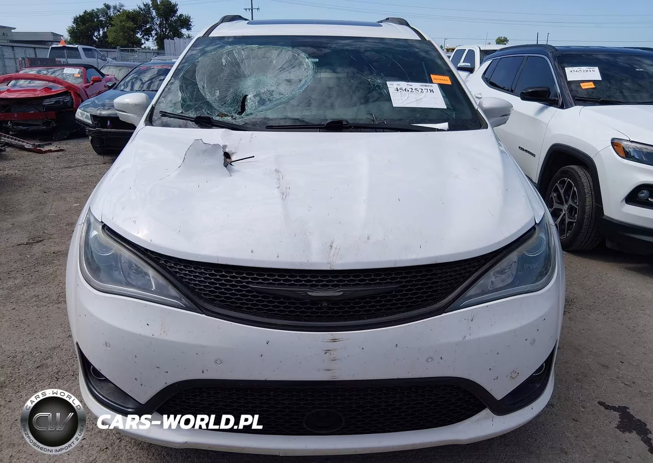 2019 Chrysler Pacifica Limited VIN:2C4RC1GG7KR548688 - 12