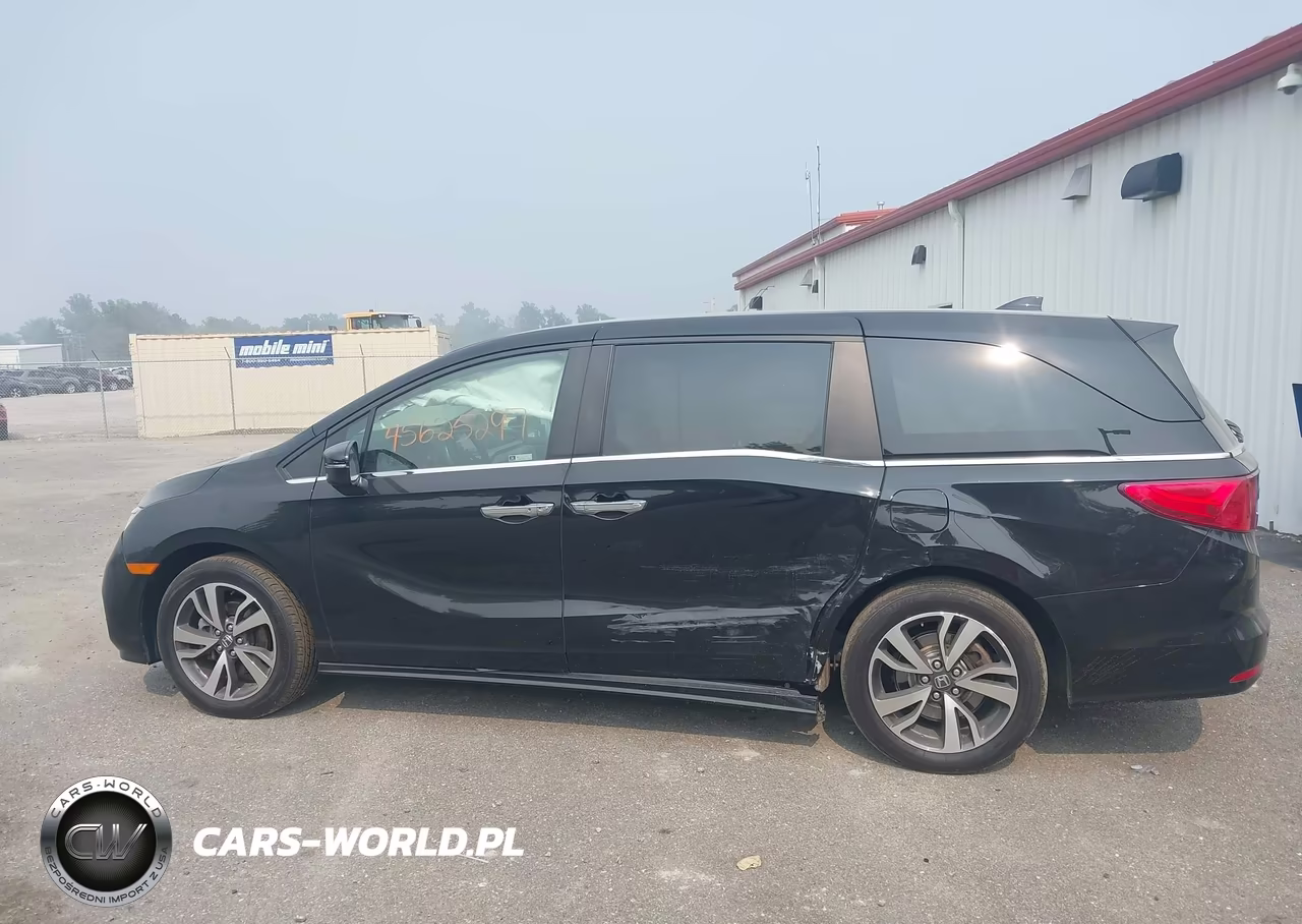 2022 Honda Odyssey Touring VIN:5FNRL6H82NB068126 - 14
