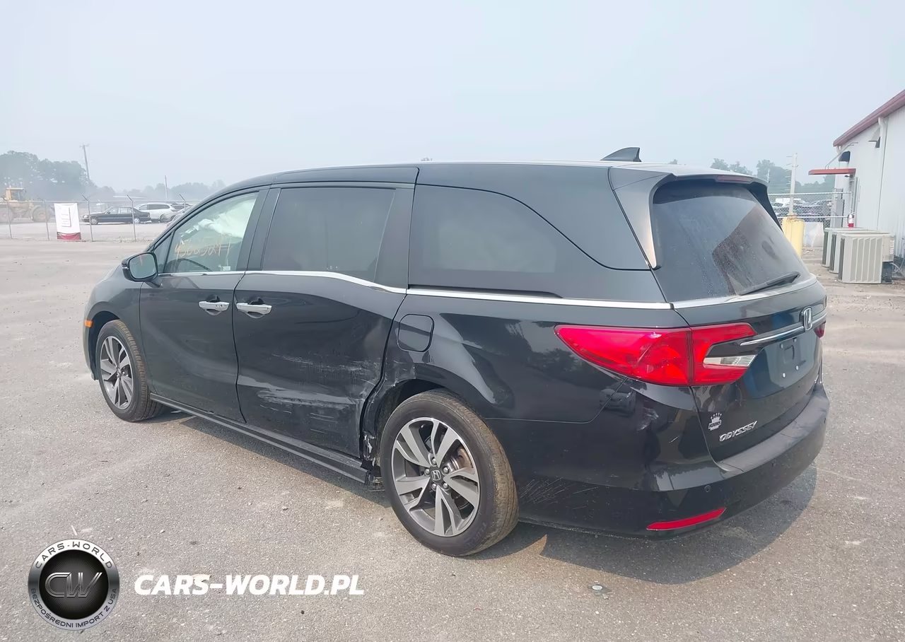 2022 Honda Odyssey Touring VIN:5FNRL6H82NB068126 - 6