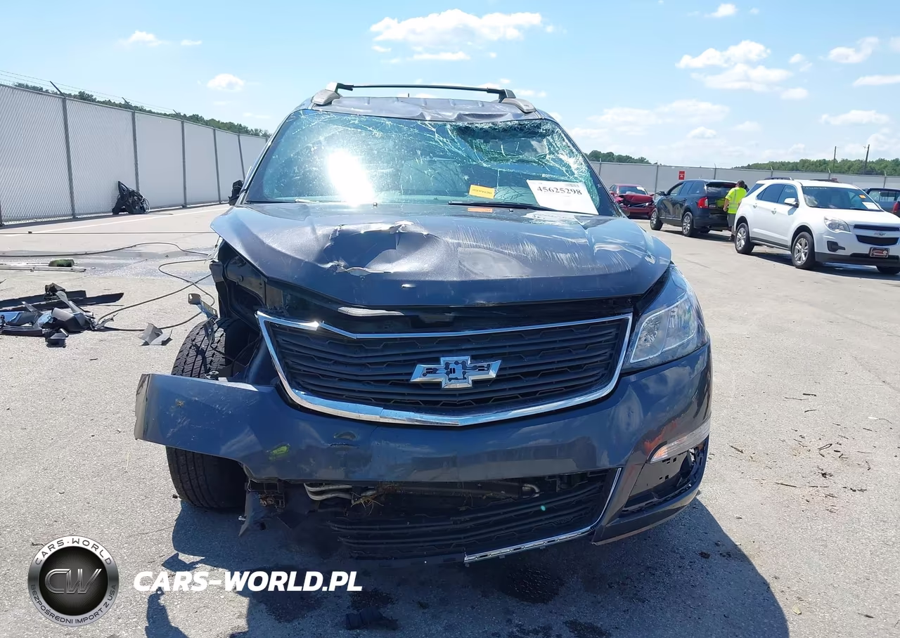 2013 Chevrolet Traverse Ls VIN:1GNKRFED3DJ268335 - 13
